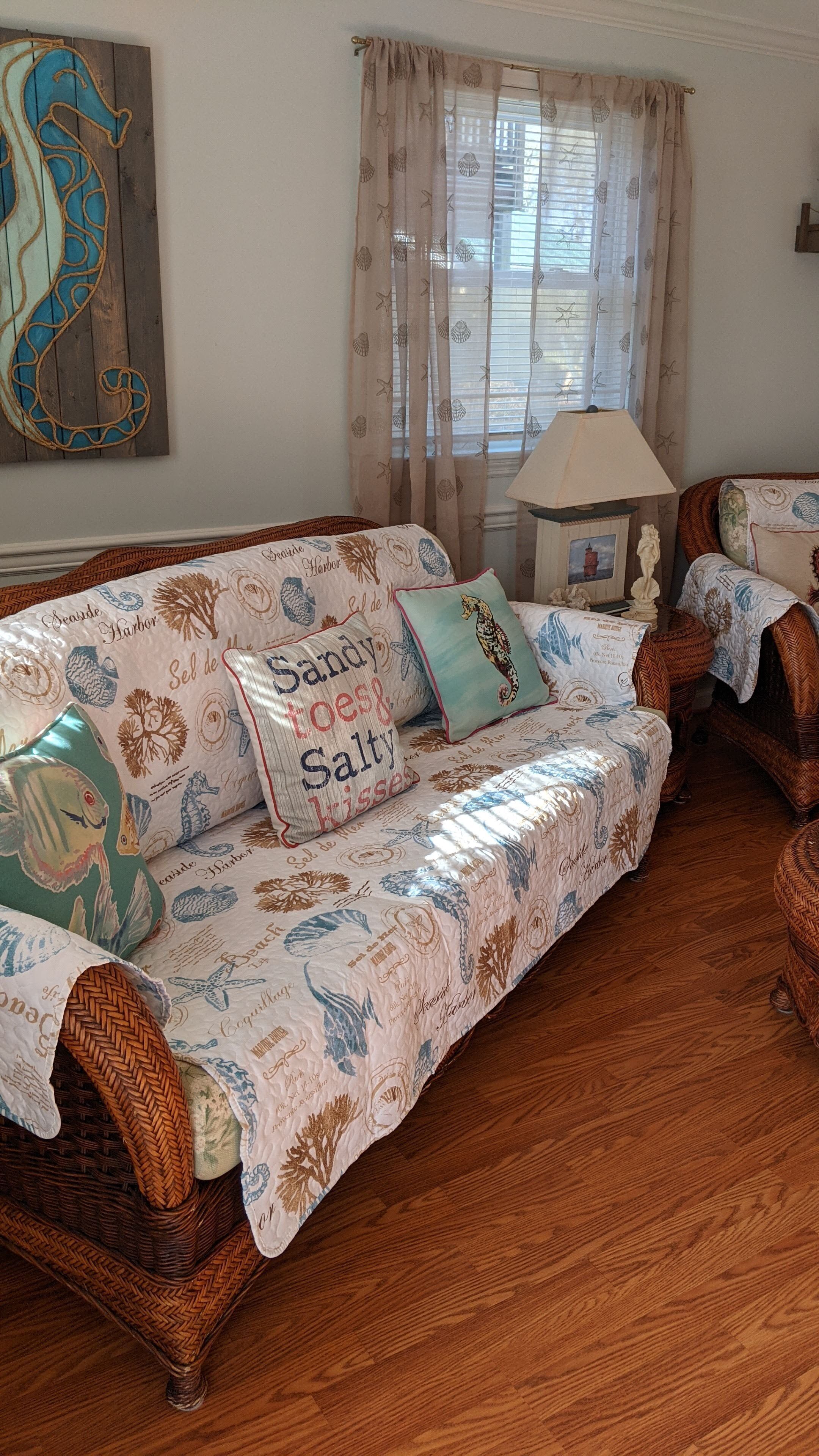 Relax at the Mystic Seahorse Cottage on Gwynn's Island!