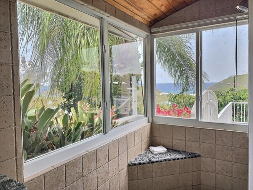  Amazing Ocean Views  and close to town