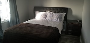 3 chambres, fer et planche à repasser, Wi-Fi gratuit, draps fournis