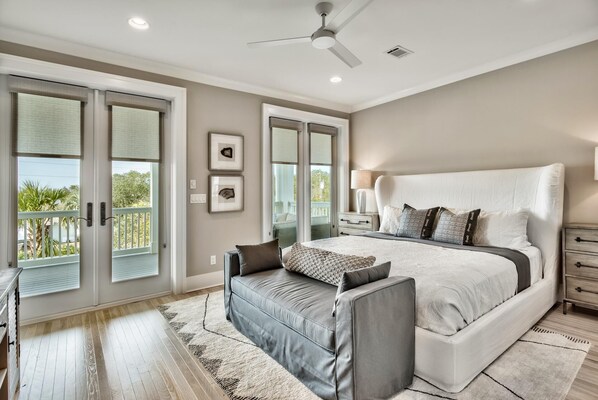 5 bedrooms, iron/ironing board, travel crib, free WiFi