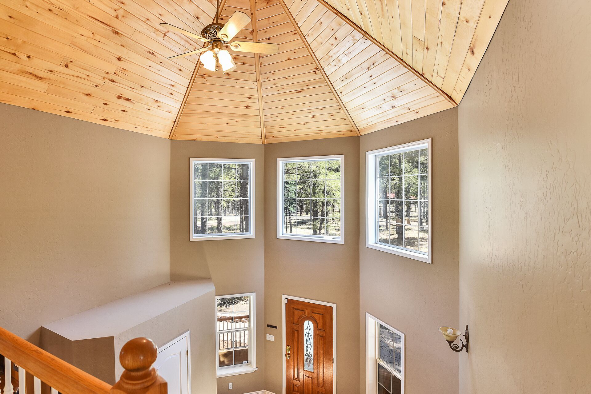 5 Acre Hidden Getaway, Completely Fenced 