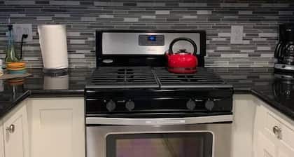 MAGICAL❤️POOLS♠WALK TO DISNEY❤️AC⭐️FREE PRKG♠250+ 5⭐️REVIEWS