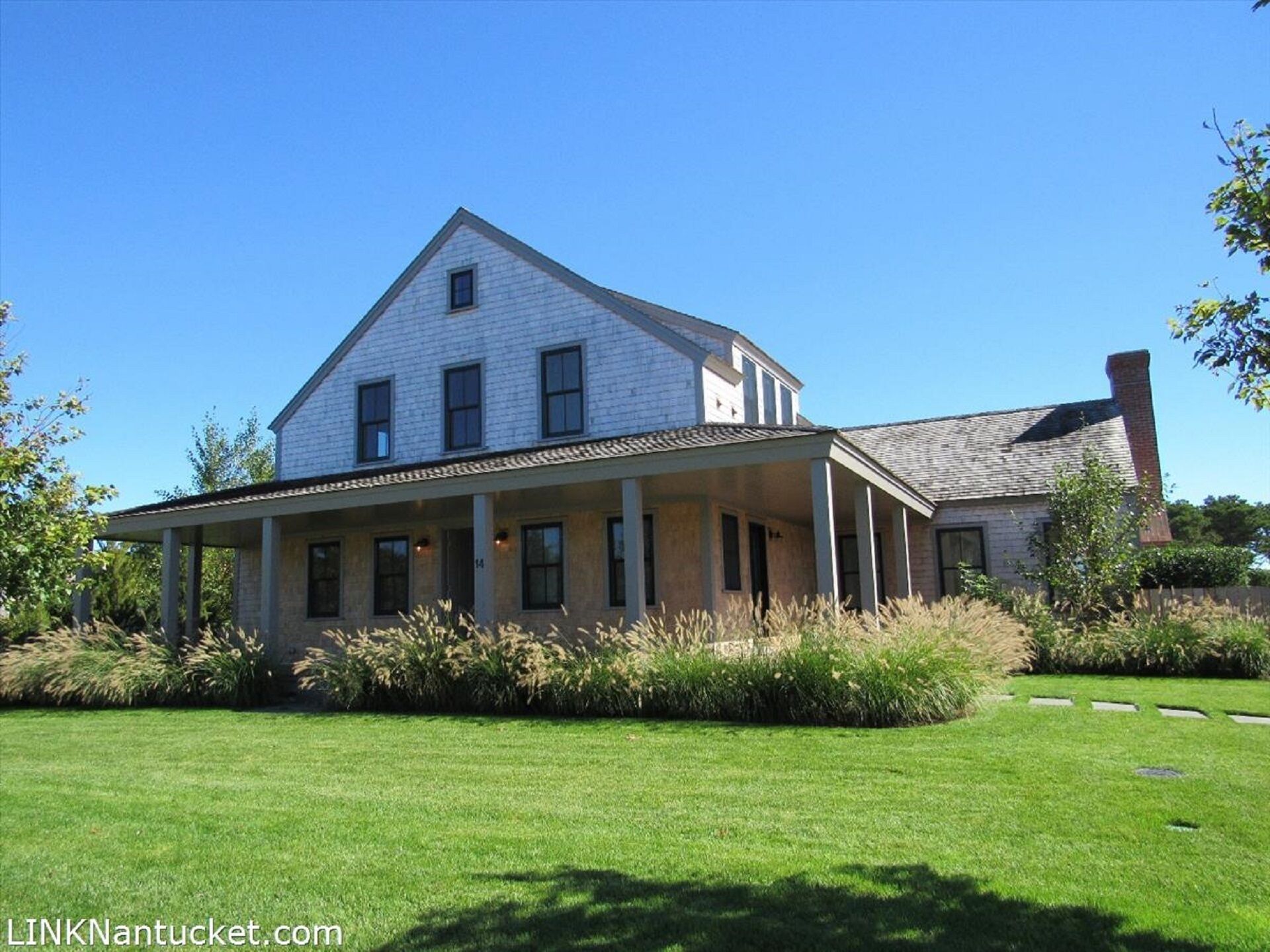 Beautiful Nantucket Home Near Beach With Pool - Sleeps 14