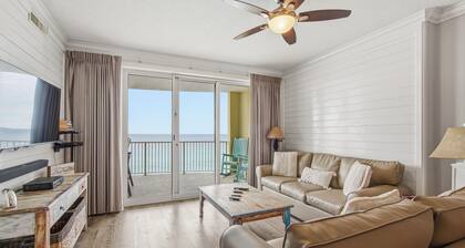 Emerald Isle 904 - Front row beach chair service included! Affordable rates!