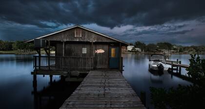Das Bootshaus am Hillsborough River - Genießen Sie den Blick auf den Fluss und die Innenstadt
