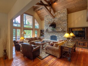 TV, fireplace, video games, stereo