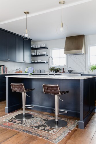 Art Filled East End Home a short walk to waterfront, restaurants and shops
