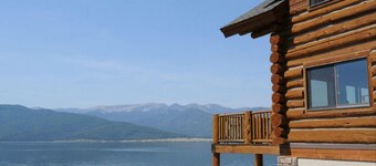 Luxo Lago Front Log Home Minutos do Parque Yellowstone