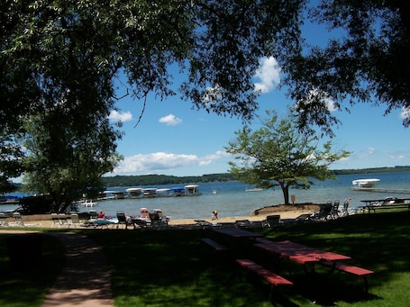Property grounds. Relax Inn at Shanty Creek