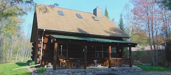 Log cabin on beautiful Keyes Lake