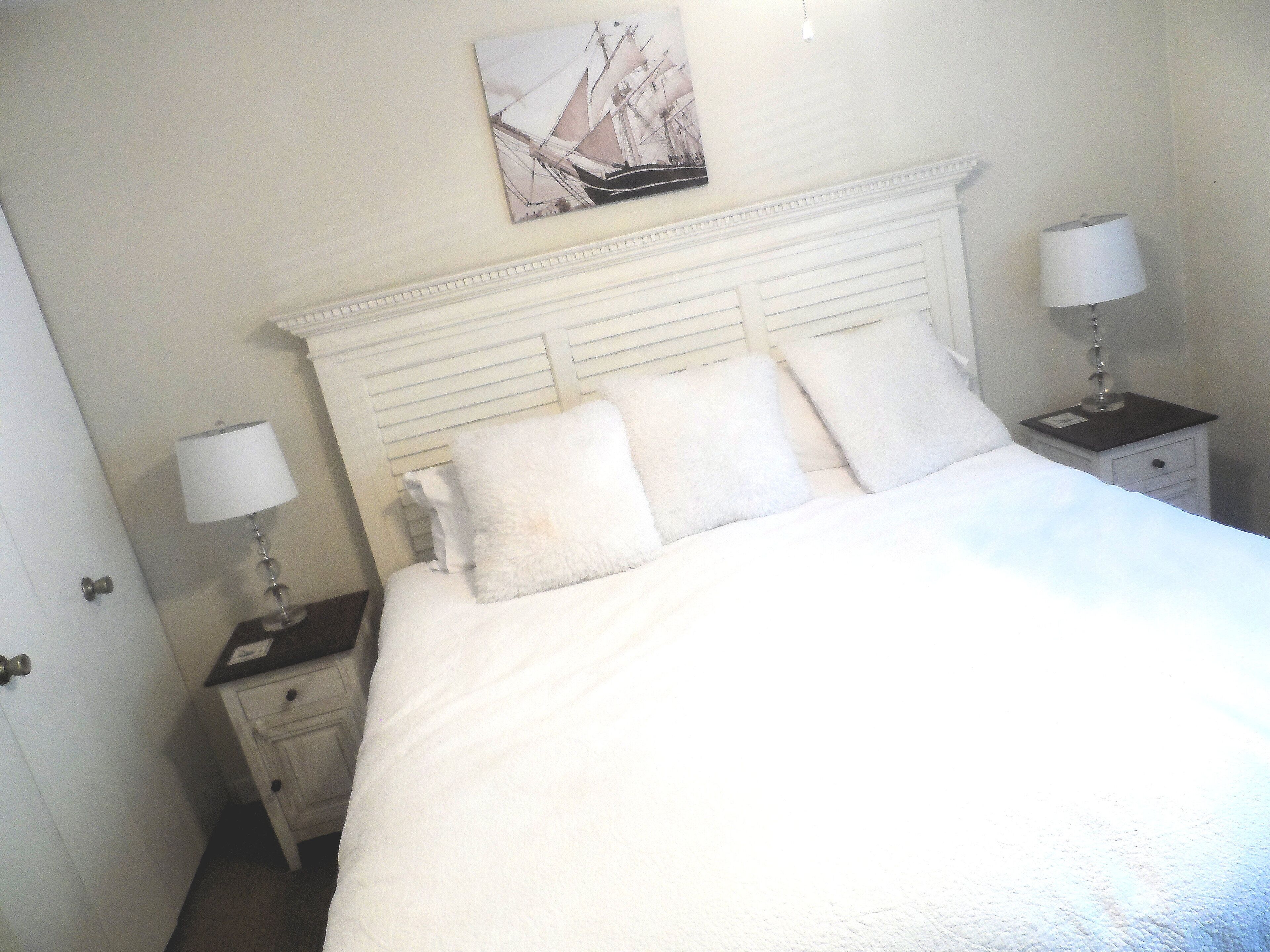 Lower summer Rates at a Spectacular Waterfront Resort.  Come have fun 