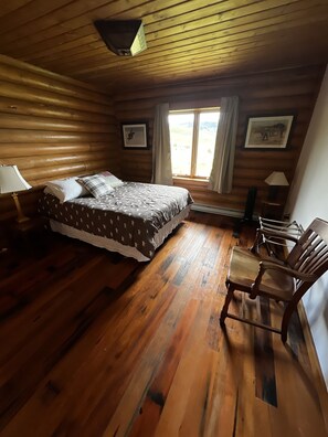 2 habitaciones, wifi gratis y ropa de cama 