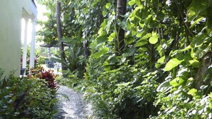 Garden - 88 S. Ocean Blvd (Delray Beach)