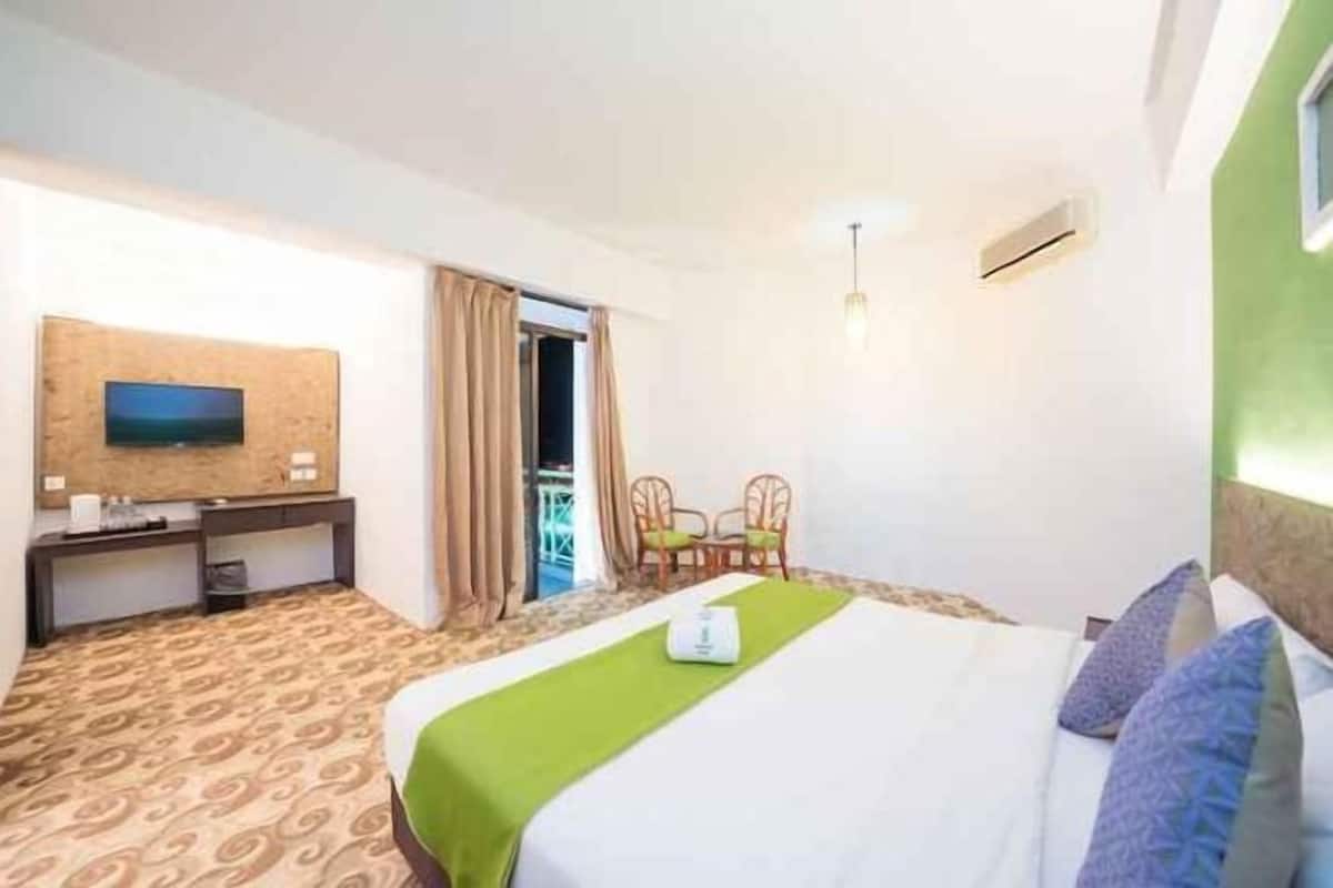 1 bedroom, premium bedding, in-room safe, individually furnished