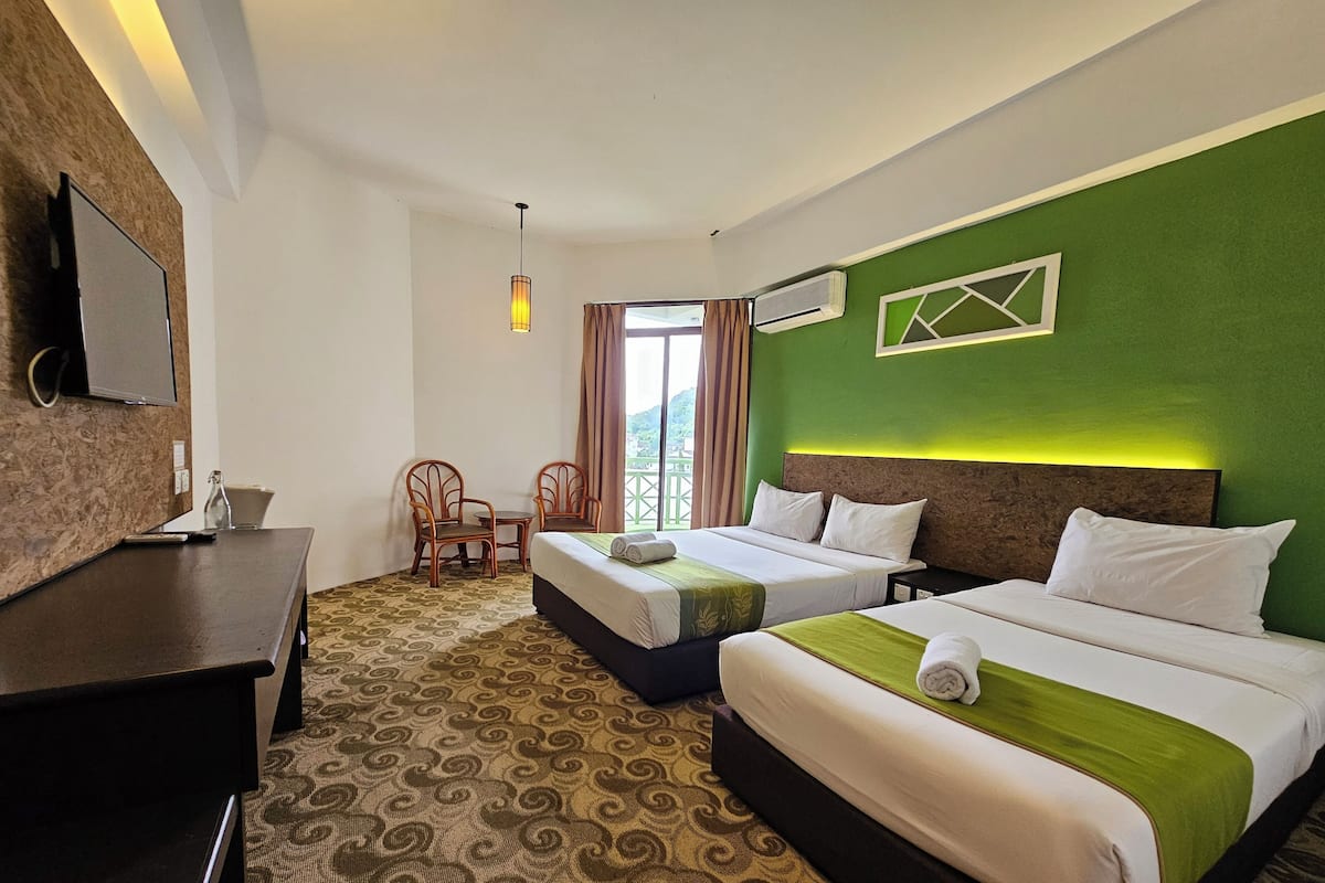 Triple Room | Premium bedding, in-room safe, individually furnished, laptop workspace