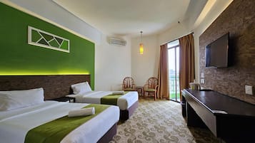 Premium bedding, in-room safe, individually furnished, laptop workspace