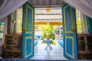 Honeymoon Cottage, 1 King Bed, Private Pool, Beachside | Premium bedding, Select Comfort beds, minibar, in-room safe