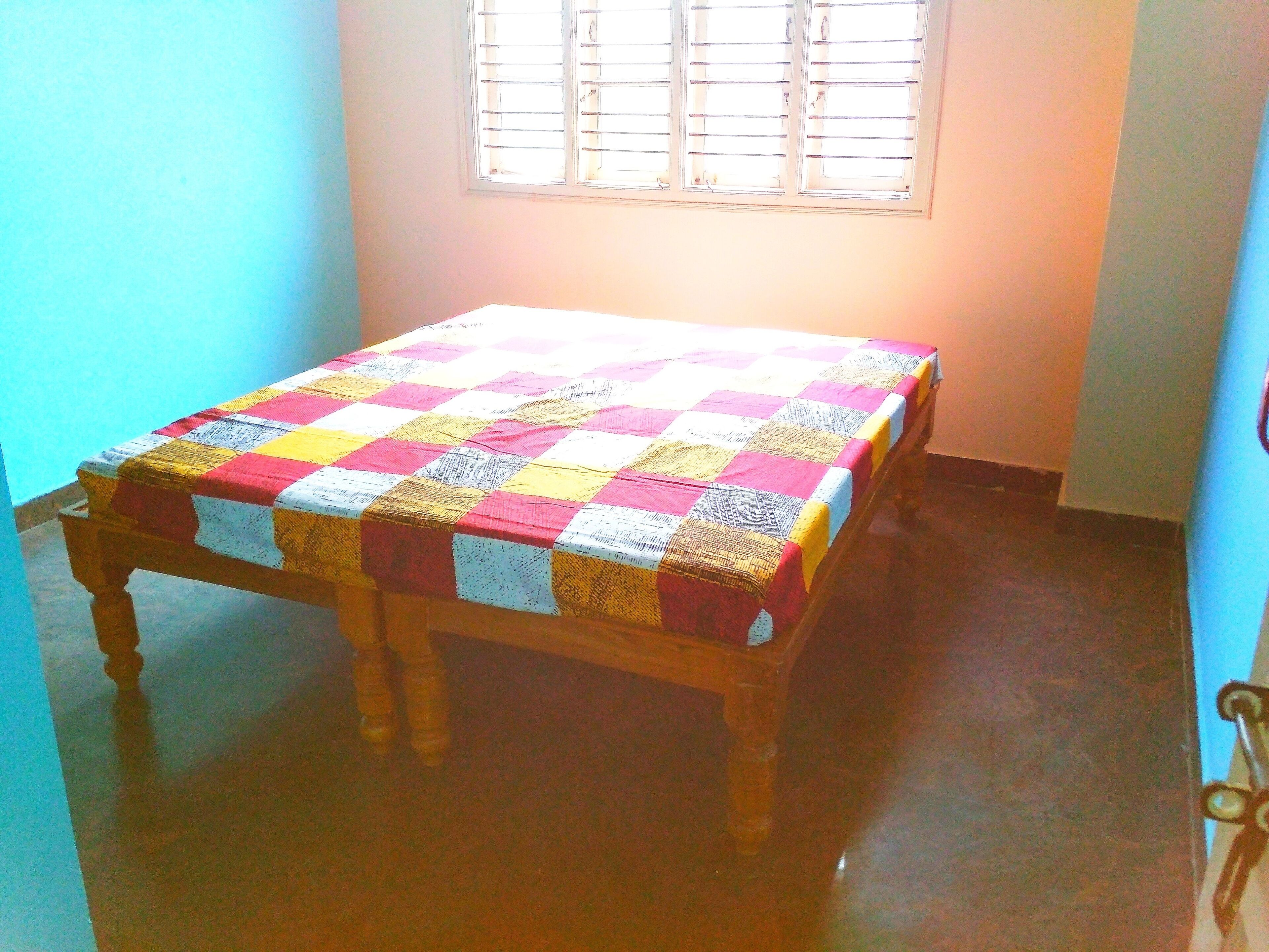 3 BHK Property accomodates 8 people