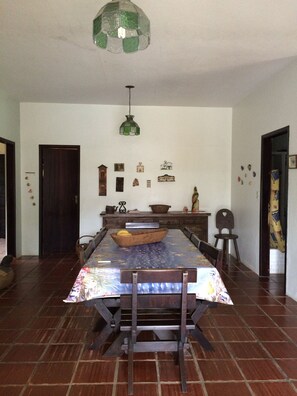 تناول الطعام