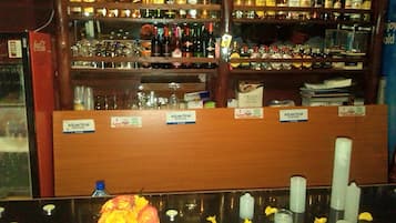 Bar (in der Unterkunft)