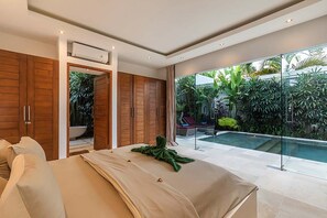 3 bedrooms, in-room safe, iron/ironing board, WiFi