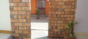 Exterior - Coronation Hotel (Hoima)