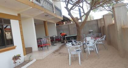 Coronation Hotel