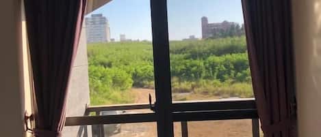 Comfort Quadruple Room, 2 Double Beds | Desk, free WiFi, bed sheets