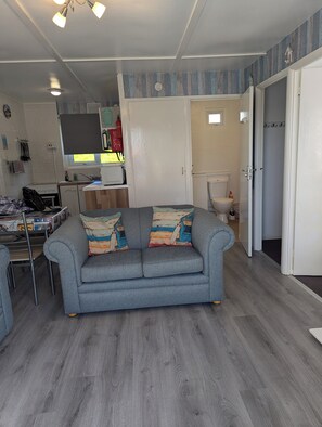 Téléviseur connecté, lecteur de DVD