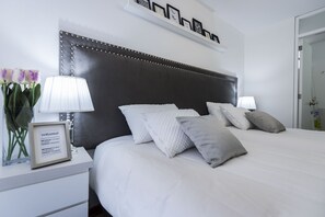3 bedrooms, in-room safe, desk, iron/ironing board