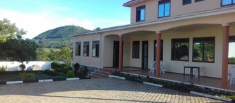 Mparo Guest Apartments