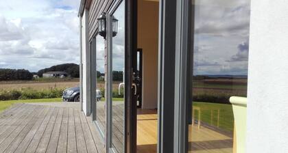Rural cottage with stunning views