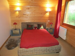 5 camere, ferro/asse da stiro, Wi-Fi gratuito