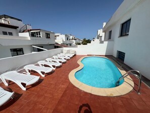 Pool - 57 BELLA CASA ROYALPARKVILLA ,PRIVATE POOL, AND SEA VIEWS  (Corralejo)