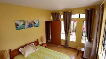 Hypo-allergenic bedding, blackout drapes, iron/ironing board, free WiFi