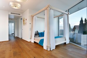 3 soverom, safe på rommet, lydisolert og strykejern/-brett