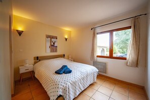 3 habitaciones y caja de seguridad en la habitación 