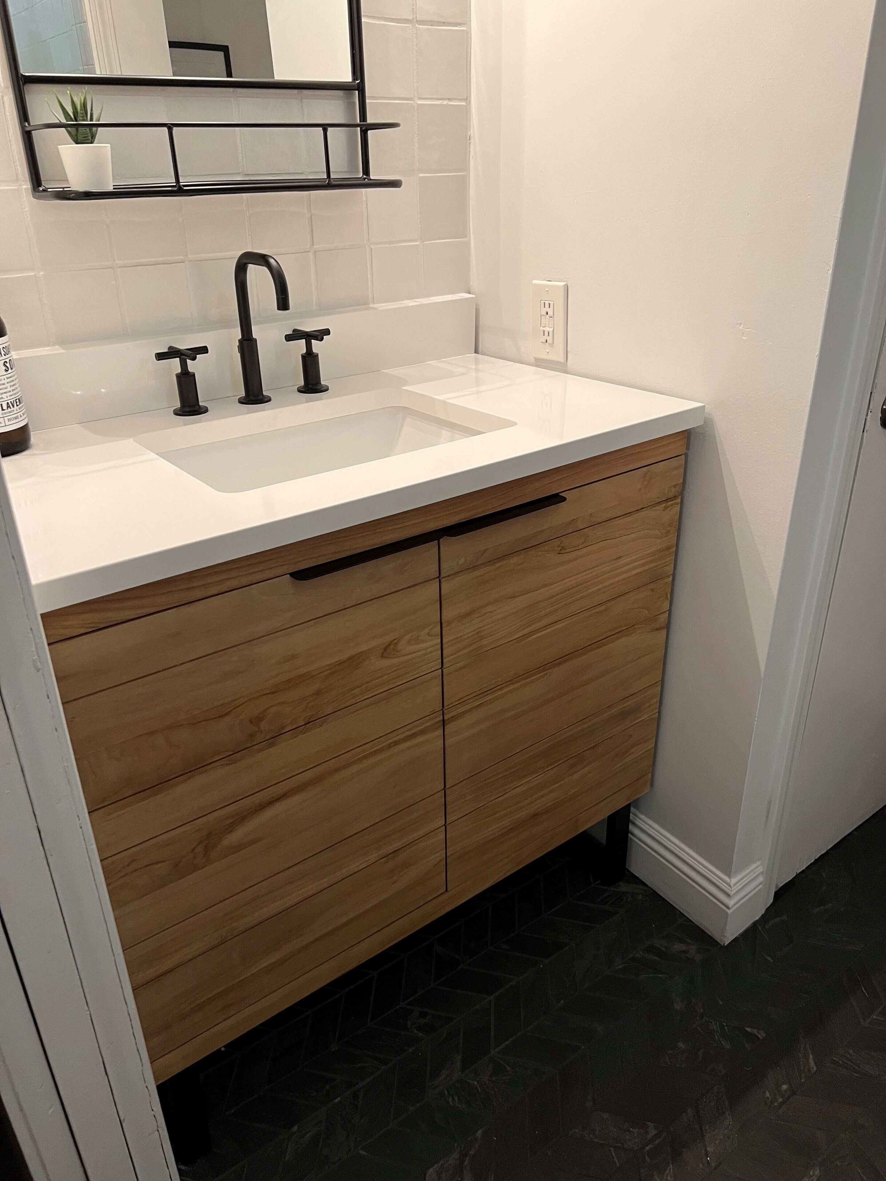 LEGAL VACATION RENTAL - North Shore Surfer's Paradise