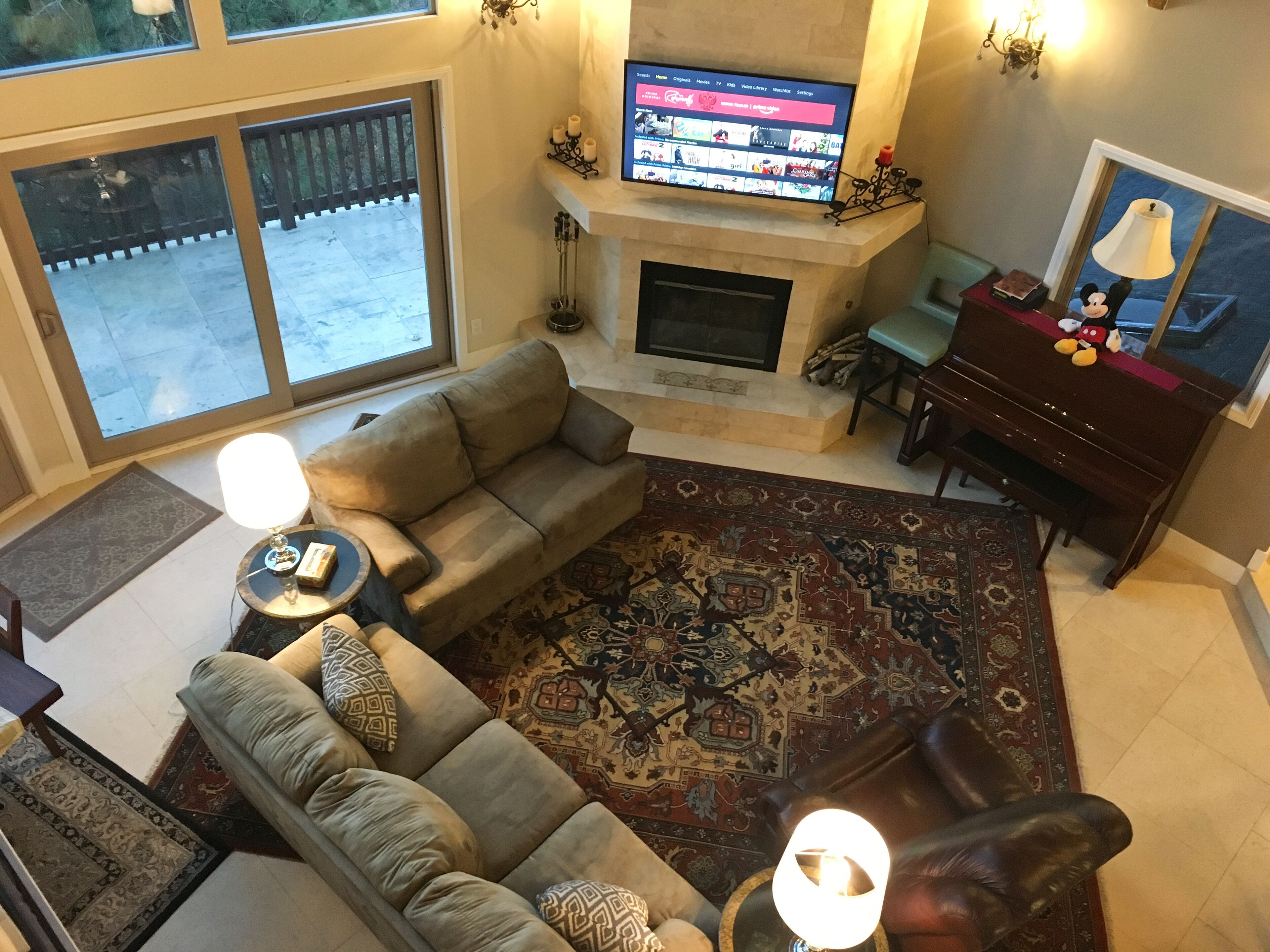 Lake Arrowhead Oasis, relaxing 5 Bed & 4 Bath + Loft, Game Room, Family friendly