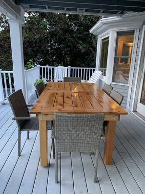 Outdoor dining - Stunning comtemporary house with amazing ocean views! (Plymouth)