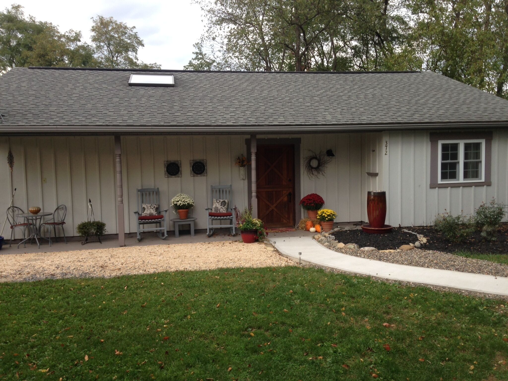 Charming Cottage Retreat, Dog friendly 