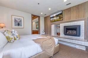 5 soverom, skrivebord, strykejern/-brett og wi-fi