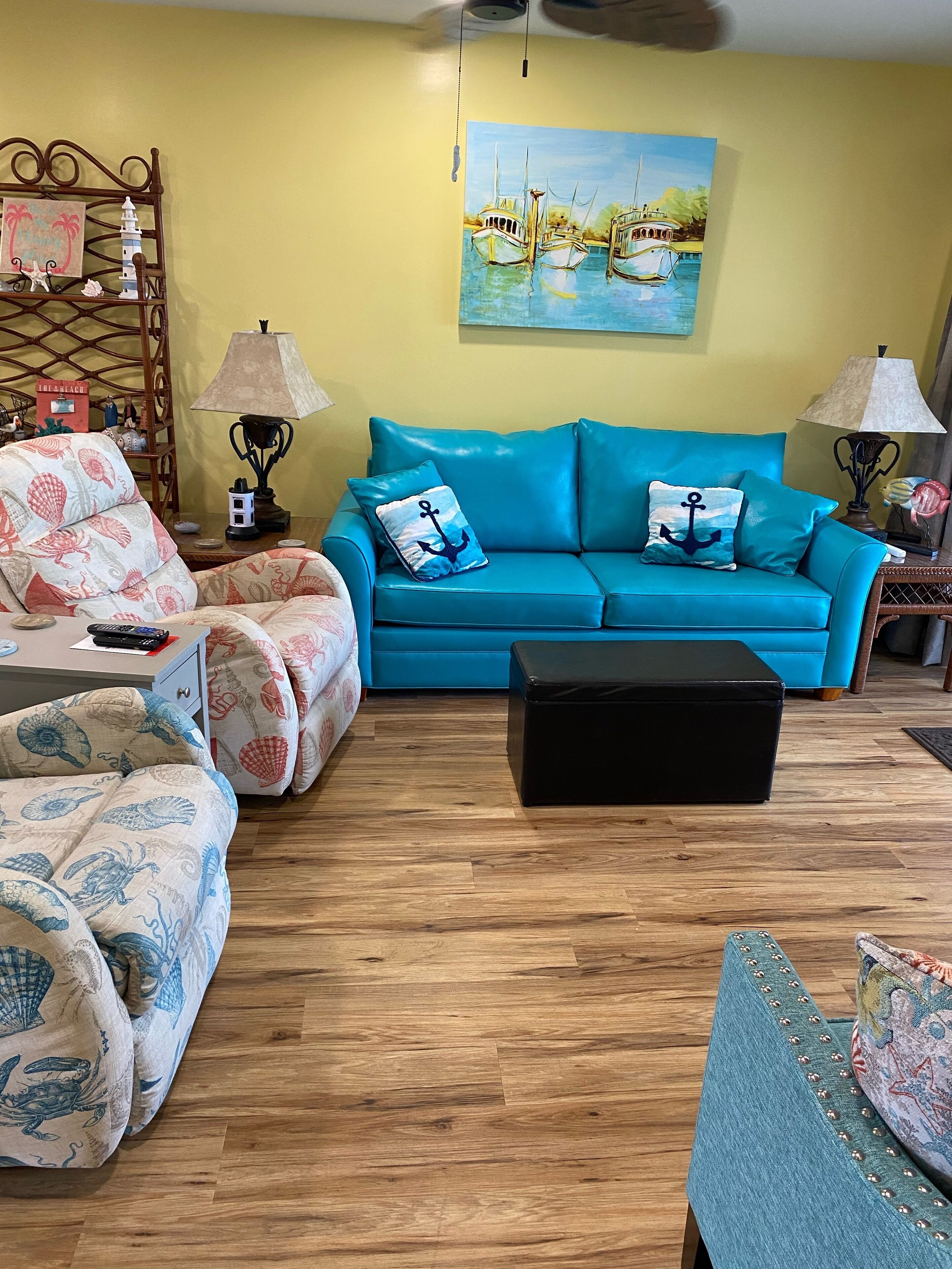 Smart TV, DVD player