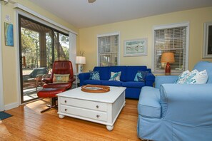 Smart TV, DVD player