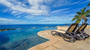 Pool - Hale Laule`a ~ 4 BR ~ Infinity Pool with Stunning (Waimea)