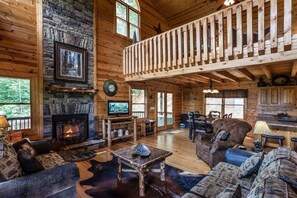 Unclassified image, 2 of 23, button