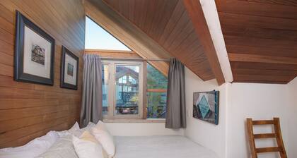 Fitzsimmons D | 3 BR, 2. 5 Bath, 8 personnes