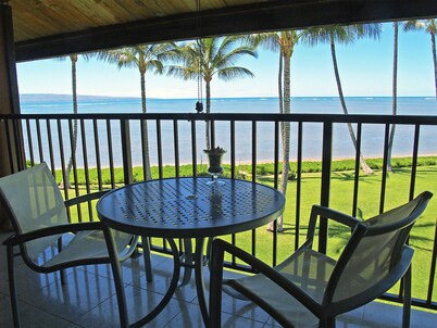 The Ultimate Oceanfront Penthouse - 'Hale No Ka Oi'