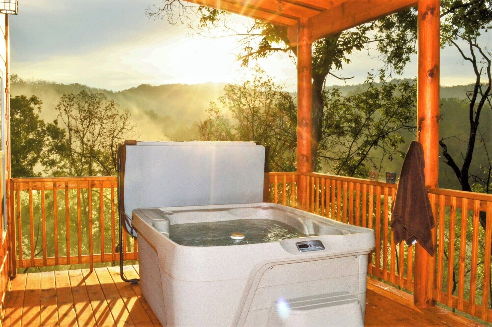 Outdoor spa tub