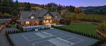 Piscine, Grandes familles, 8 chambres *, 7 salles de bain 